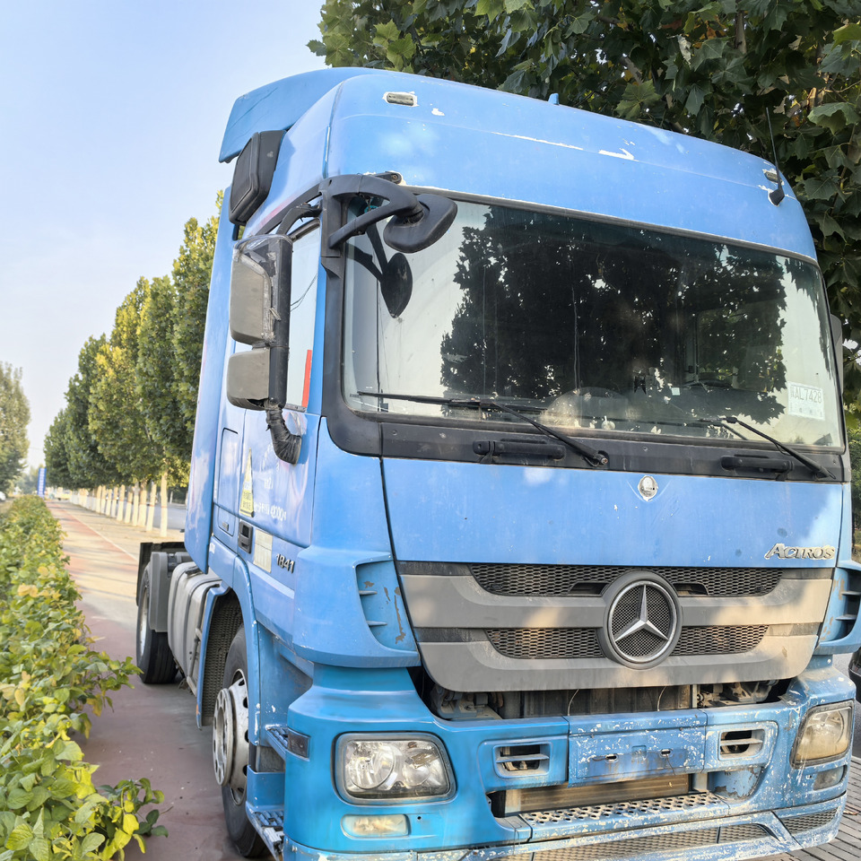 Mercedes-Benz 4x2-1841 - Tegljač: slika 3 Mercedes-Benz 4x2-1841 - Tegljač: slika 3