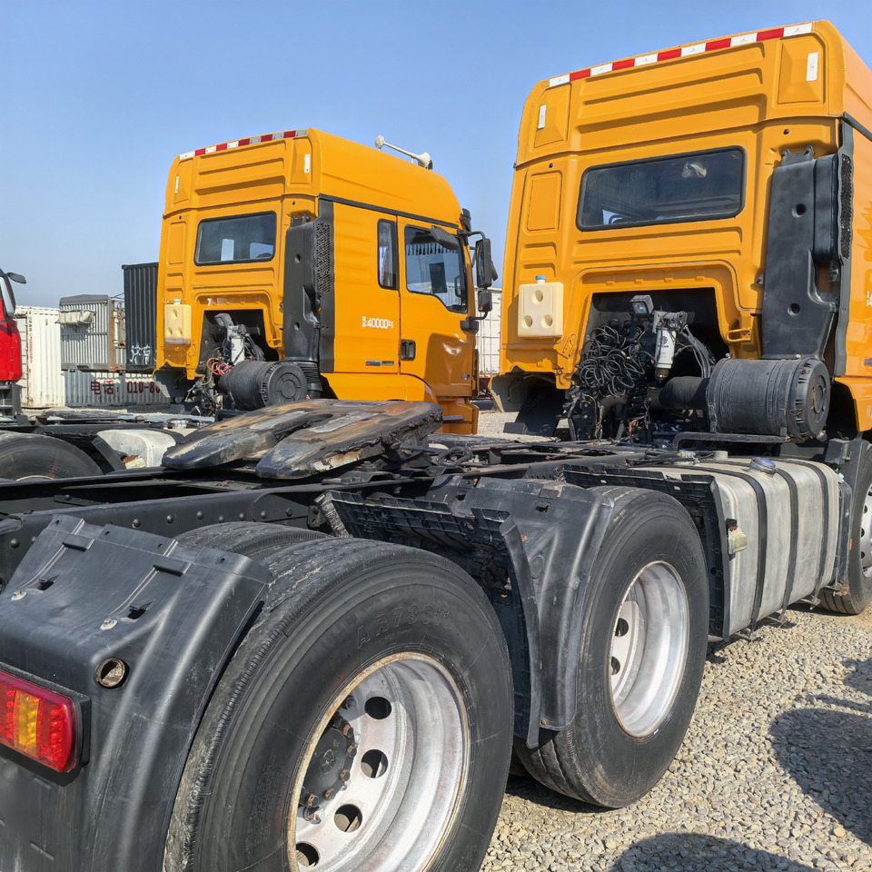 SHACMAN M3000 6x4 - Tegljač: slika 3 SHACMAN M3000 6x4 - Tegljač: slika 3