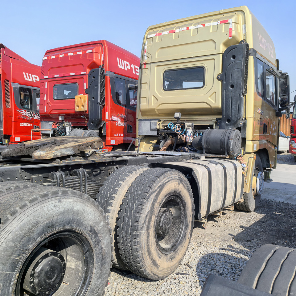 SHACMAN X3000 6x4 - Tegljač: slika 3 SHACMAN X3000 6x4 - Tegljač: slika 3