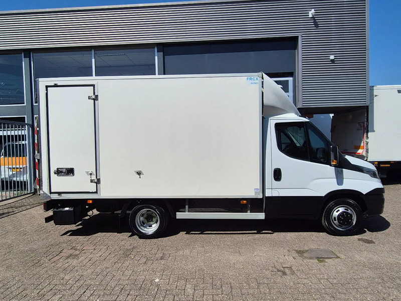 Iveco Daily 35C13 Koelkoffer Carrier Pulsor 400 -20C / +20C LBW Euro 6 - Dostavno vozilo hladnjača: slika 3 Iveco Daily 35C13 Koelkoffer Carrier Pulsor 400 -20C / +20C LBW Euro 6 - Dostavno vozilo hladnjača: slika 3