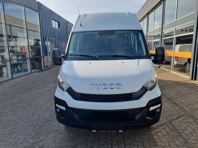 Iveco Daily 50C17/ L4H2 MAXI/ DC / 6 Zitplaatsen/ EURO 6 - Furgon: slika 3 Iveco Daily 50C17/ L4H2 MAXI/ DC / 6 Zitplaatsen/ EURO 6 - Furgon: slika 3