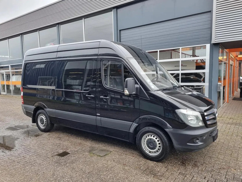 Mercedes-Benz Sprinter 314 CDI L2H2/ AC/ Navi/ Camera/ Euro 6 - Mali kombi: slika 1 Mercedes-Benz Sprinter 314 CDI L2H2/ AC/ Navi/ Camera/ Euro 6 - Mali kombi: slika 1