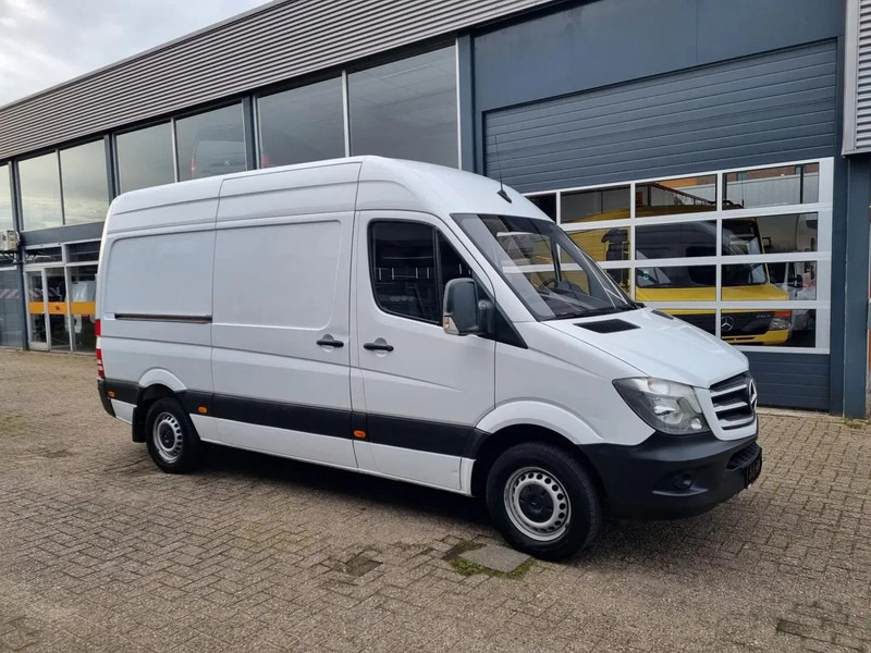 Mercedes-Benz Sprinter 314 CDI/ L2H2/ Aut./ Airco/ Camera/ Navi - Furgon: slika 1 Mercedes-Benz Sprinter 314 CDI/ L2H2/ Aut./ Airco/ Camera/ Navi - Furgon: slika 1