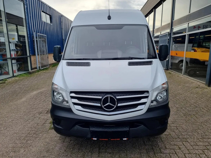 Mercedes-Benz Sprinter 314 CDI/ L2H2/ Aut./ Airco/ Camera/ Navi - Furgon: slika 3 Mercedes-Benz Sprinter 314 CDI/ L2H2/ Aut./ Airco/ Camera/ Navi - Furgon: slika 3