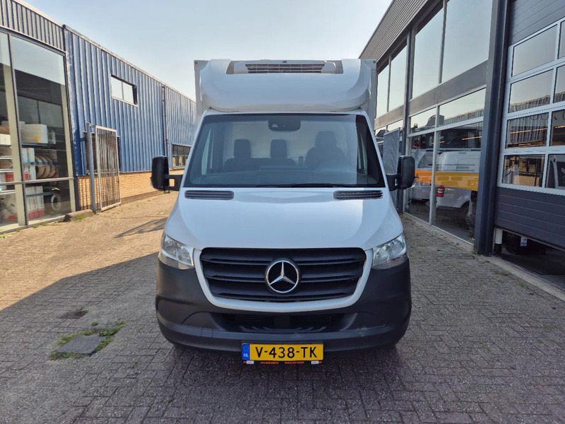Mercedes-Benz Sprinter 316 CDI Kuhlkoffer Thermoking V300MAX st 230V Euro 6D (4) - Dostavno vozilo hladnjača: slika 4 Mercedes-Benz Sprinter 316 CDI Kuhlkoffer Thermoking V300MAX st 230V Euro 6D (4) - Dostavno vozilo hladnjača: slika 4