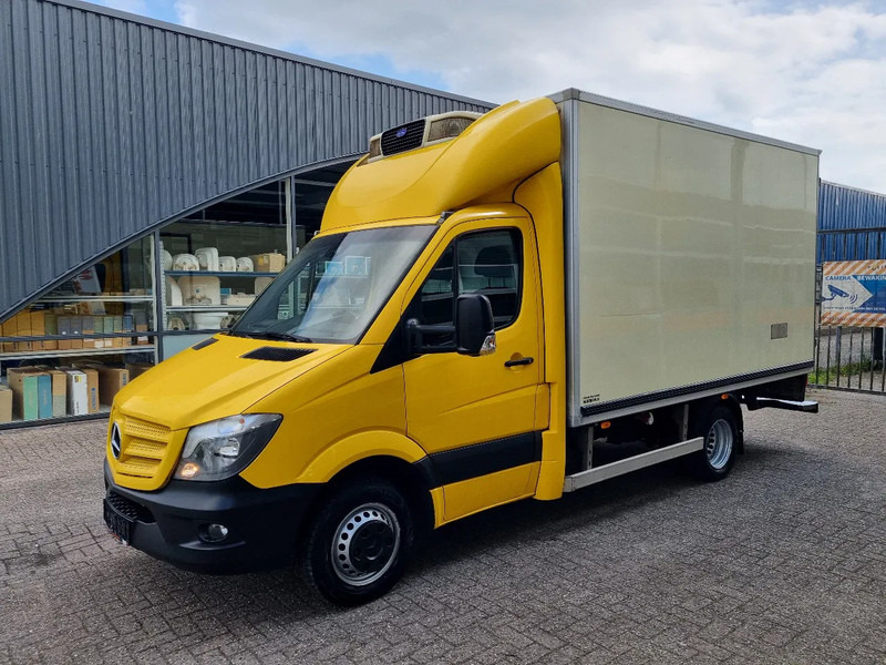 Mercedes-Benz Sprinter 516 CDI koelkoffer Carrier Pulsor 400 MT ST 380V Euro 6 - Dostavno vozilo hladnjača: slika 4 Mercedes-Benz Sprinter 516 CDI koelkoffer Carrier Pulsor 400 MT ST 380V Euro 6 - Dostavno vozilo hladnjača: slika 4