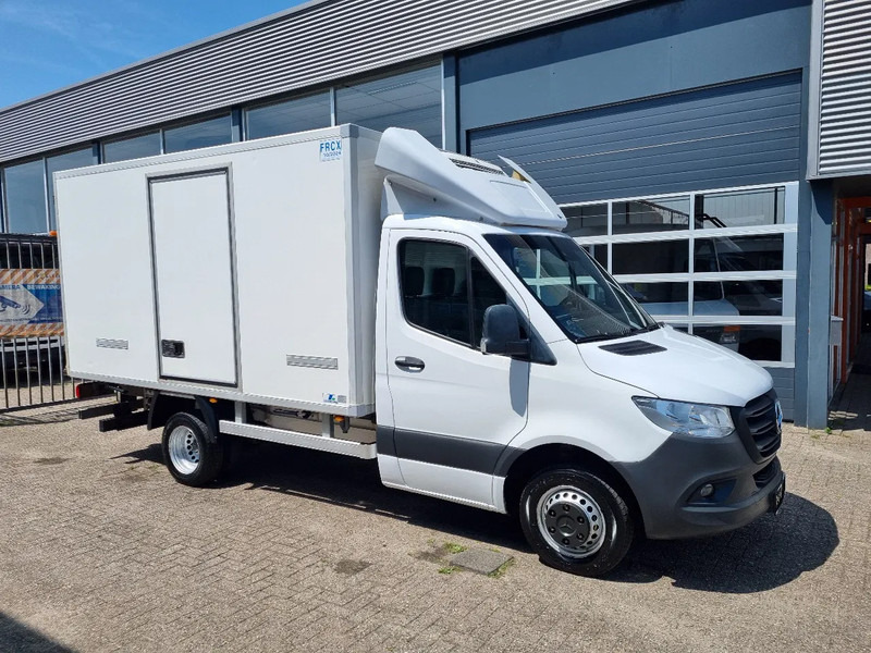 Mercedes-Benz Sprinter 519 CDI 3.0 V6 KUHLKOFFER ATP TK V300MAX ST230V +20C / -20C - Dostavno vozilo hladnjača: slika 1 Mercedes-Benz Sprinter 519 CDI 3.0 V6 KUHLKOFFER ATP TK V300MAX ST230V +20C / -20C - Dostavno vozilo hladnjača: slika 1