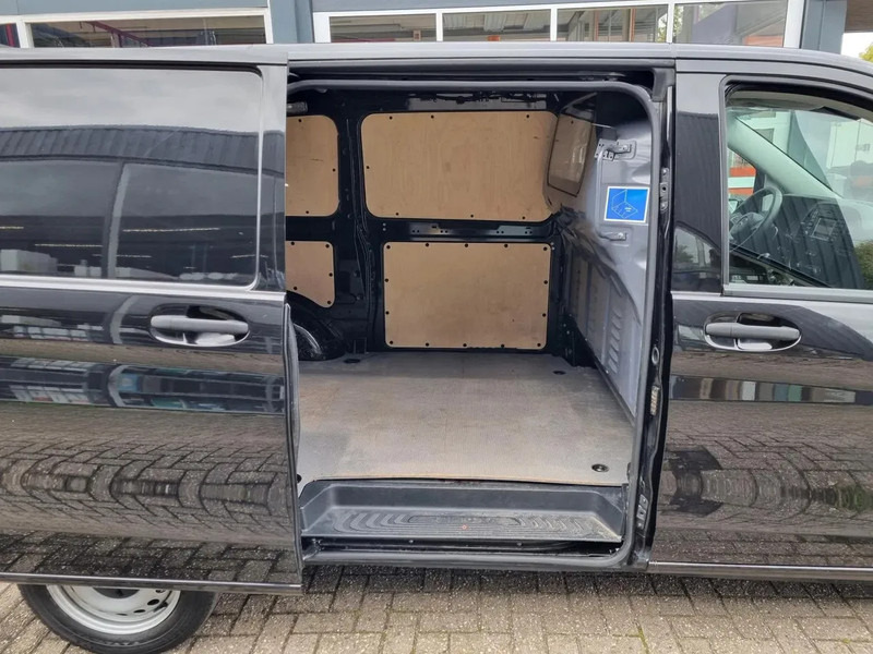 Mali kombi Mercedes-Benz Vito 114 CDI/ Airco/ Navi/ E6: slika 8 Mali kombi Mercedes-Benz Vito 114 CDI/ Airco/ Navi/ E6: slika 8