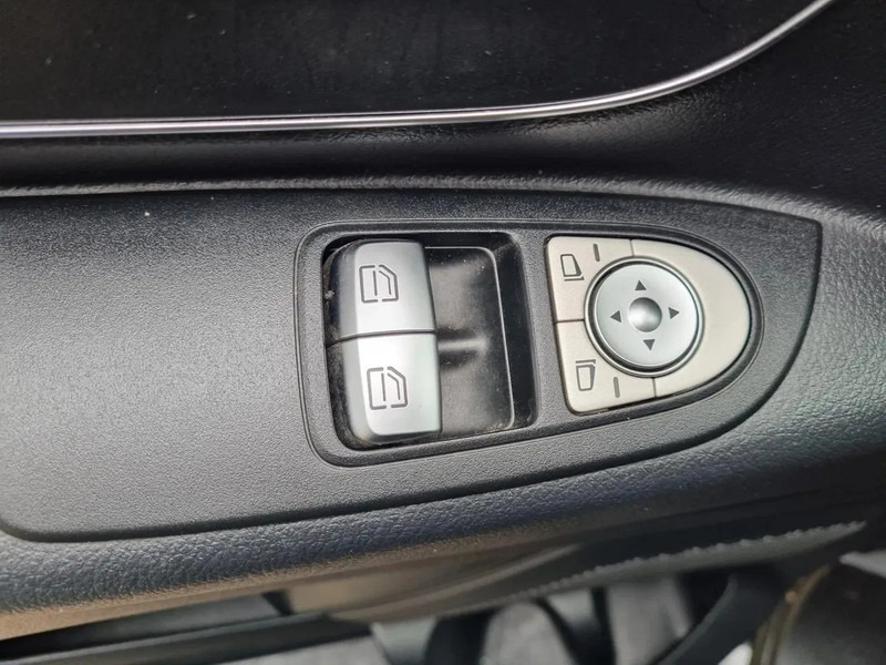 Mali kombi Mercedes-Benz Vito 114 CDI/ Airco/ Navi/ E6: slika 18 Mali kombi Mercedes-Benz Vito 114 CDI/ Airco/ Navi/ E6: slika 18