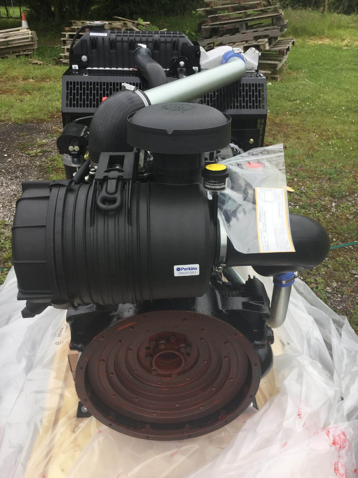 Perkins 1104C-44TA IOPU 97kW RJ51161 Engine - Motor: slika 2 Perkins 1104C-44TA IOPU 97kW RJ51161 Engine - Motor: slika 2