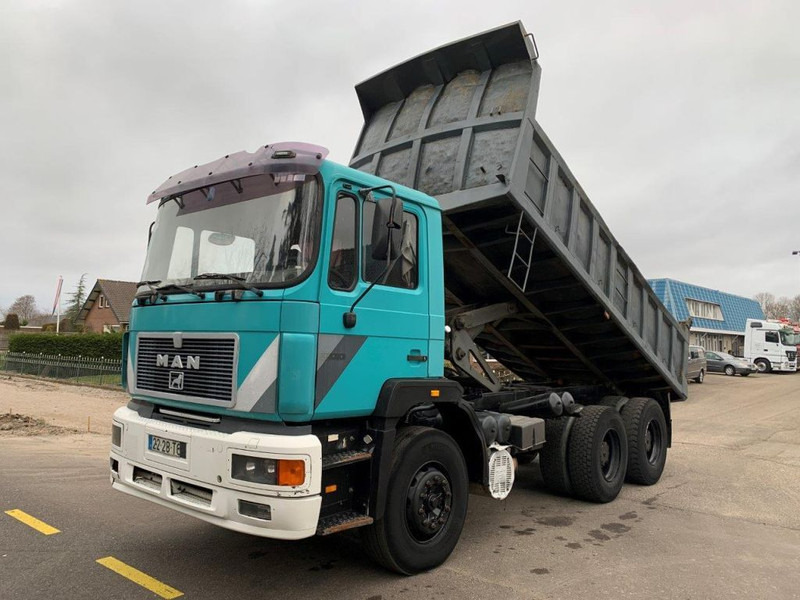 MAN 33.372 6X4 KIPPER MANUAL ZF GEARBOX - Istovarivač: slika 1 MAN 33.372 6X4 KIPPER MANUAL ZF GEARBOX - Istovarivač: slika 1