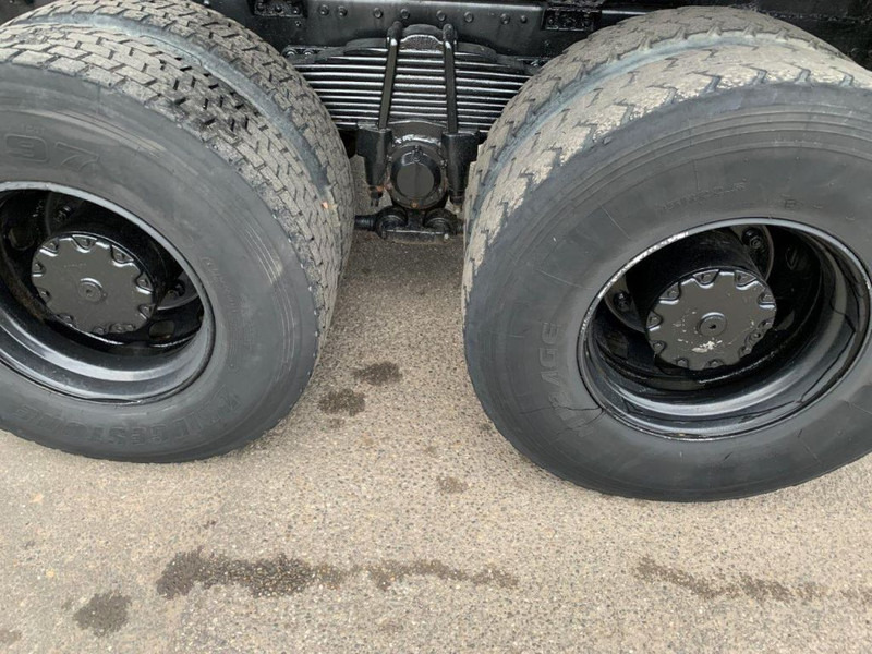 MAN 33.372 6X4 KIPPER MANUAL ZF GEARBOX - Istovarivač: slika 5 MAN 33.372 6X4 KIPPER MANUAL ZF GEARBOX - Istovarivač: slika 5