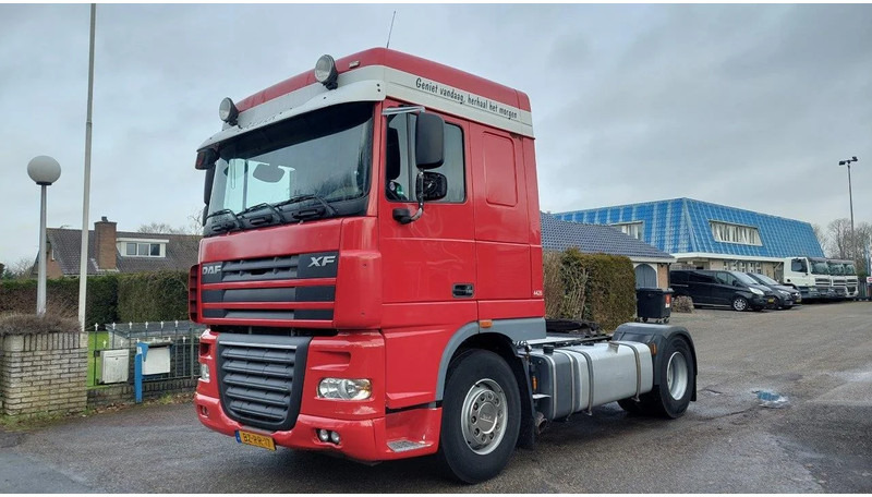 DAF XF 105.410 4X2 HYDRAULIC - Tegljač: slika 1 DAF XF 105.410 4X2 HYDRAULIC - Tegljač: slika 1
