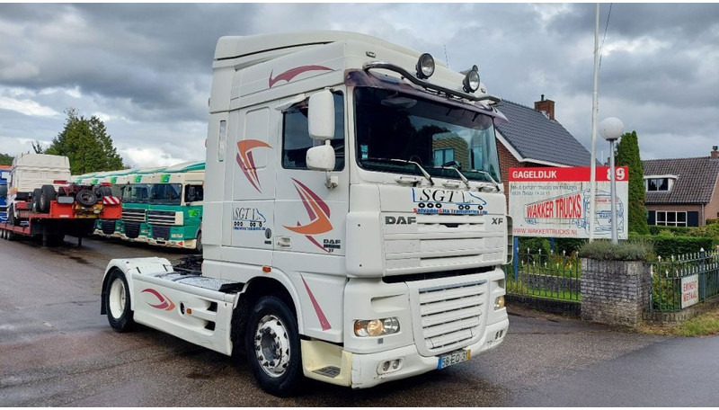 DAF XF 105.410 Retarder - Tegljač: slika 2 DAF XF 105.410 Retarder - Tegljač: slika 2