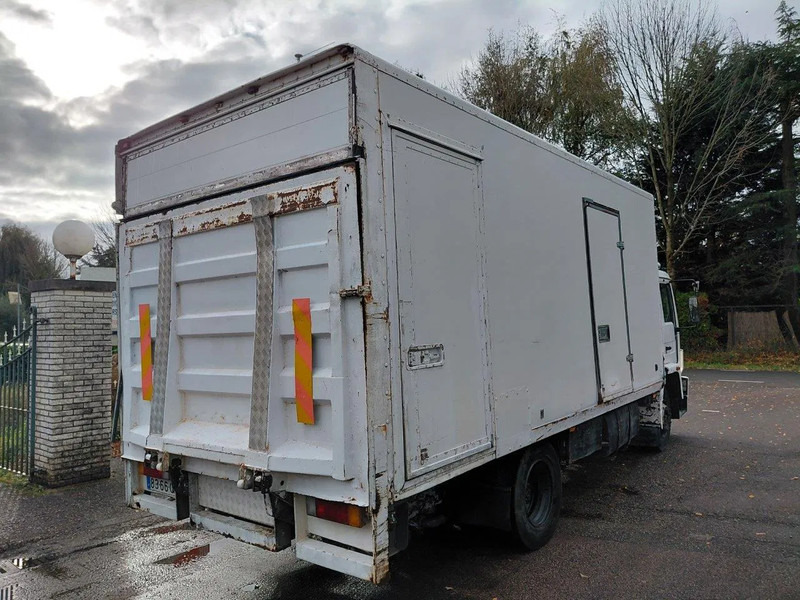 Volvo FL 6 4x2 Box - Kamion sa zatvorenim sandukom: slika 3 Volvo FL 6 4x2 Box - Kamion sa zatvorenim sandukom: slika 3