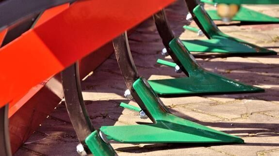 AGRO-MASZ AUC 40H - Kultivator: slika 2 AGRO-MASZ AUC 40H - Kultivator: slika 2