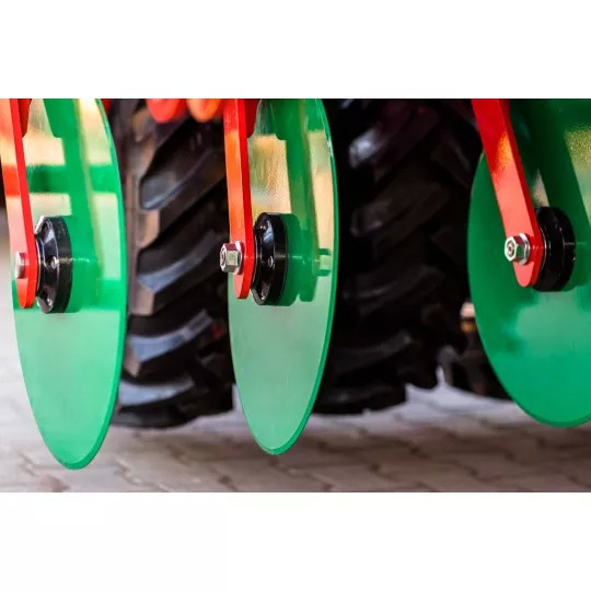 AGRO-MASZ Siewnik pneumatyczny do uprawy pasowej SLAVIS - Sejalica: slika 3 AGRO-MASZ Siewnik pneumatyczny do uprawy pasowej SLAVIS - Sejalica: slika 3