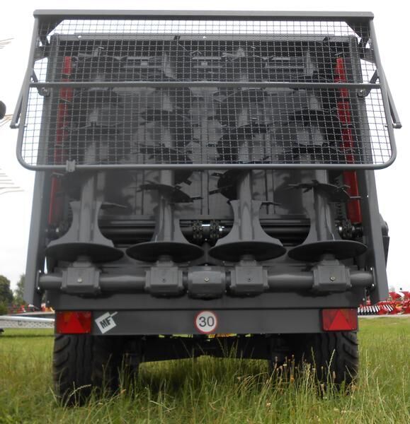 METAL-FACH N267 8T - Rasipač prirodnog đubirva: slika 2 METAL-FACH N267 8T - Rasipač prirodnog đubirva: slika 2