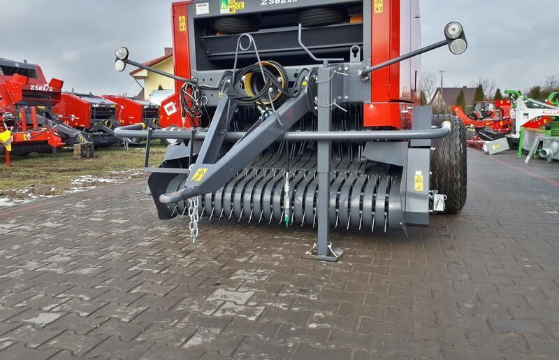 METAL-FACH Prasa Belująca/ πρέσα για σφυρίχτρα/ / Prensa de balas - Omotač za bale: slika 3 METAL-FACH Prasa Belująca/ πρέσα για σφυρίχτρα/ / Prensa de balas - Omotač za bale: slika 3