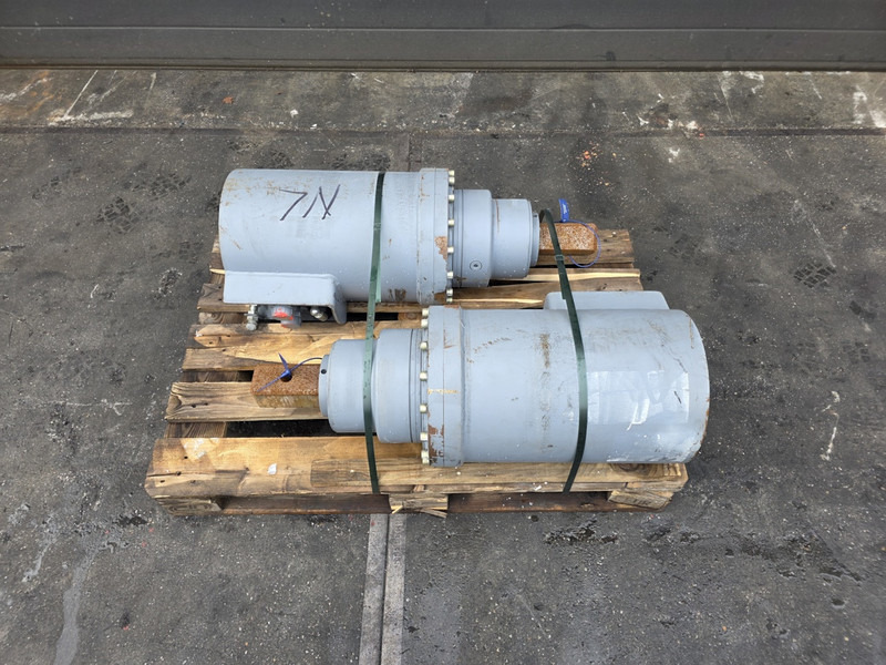 Augertorgue 25000 max grondboor earthdrill augertorgue 25000 max - Dodatak za Poljoprivredna mašina: slika 1 Augertorgue 25000 max grondboor earthdrill augertorgue 25000 max - Dodatak za Poljoprivredna mašina: slika 1