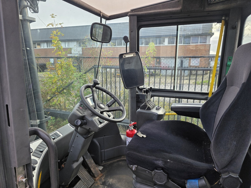 Kalmar DCE 55-6HM diesel heftruck kalmar forklift diesel 5.5 ton - Dizel viljuškar: slika 5 Kalmar DCE 55-6HM diesel heftruck kalmar forklift diesel 5.5 ton - Dizel viljuškar: slika 5