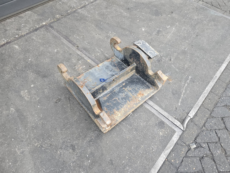 Kopplaat adaptorplate cw 30 cw 40 headplate eurosteel cw 30 cw 40 - Brza spojnica za Građevinska mašina: slika 2 Kopplaat adaptorplate cw 30 cw 40 headplate eurosteel cw 30 cw 40 - Brza spojnica za Građevinska mašina: slika 2