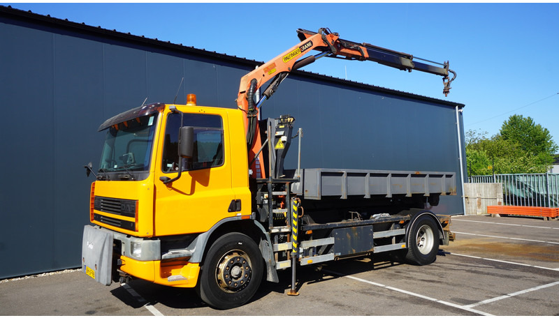DAF CF 65.210 HOOKARM SYSTEM WITH PALFINGER PK 9501 CRANE - Kamion sa dizalicom: slika 2 DAF CF 65.210 HOOKARM SYSTEM WITH PALFINGER PK 9501 CRANE - Kamion sa dizalicom: slika 2