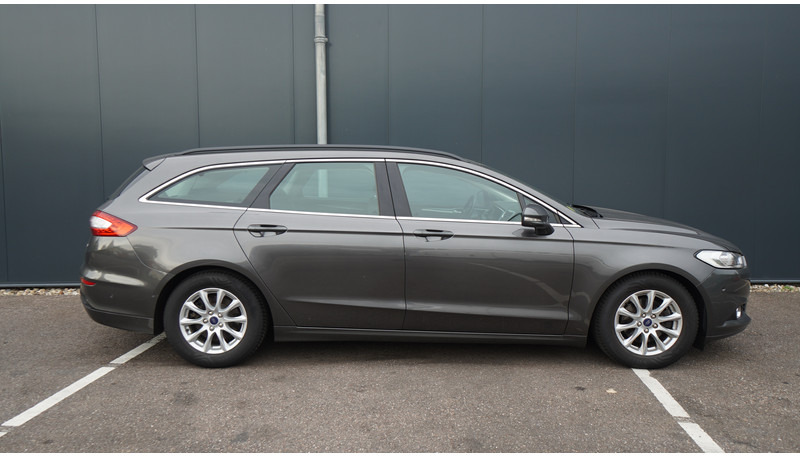 Ford Mondeo WAGON 1.5 TDCi TREND LEASE EDITION - Minibus, Putnički kombi: slika 5 Ford Mondeo WAGON 1.5 TDCi TREND LEASE EDITION - Minibus, Putnički kombi: slika 5