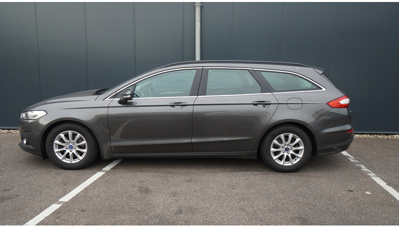 Ford Mondeo WAGON 1.5 TDCi TREND LEASE EDITION - Minibus, Putnički kombi: slika 1 Ford Mondeo WAGON 1.5 TDCi TREND LEASE EDITION - Minibus, Putnički kombi: slika 1