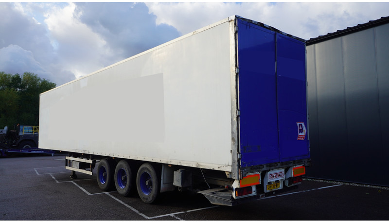 Groenewegen 3 AXLE CLOSED BOX - Poluprikolica sa zatvorenim sandukom: slika 5 Groenewegen 3 AXLE CLOSED BOX - Poluprikolica sa zatvorenim sandukom: slika 5