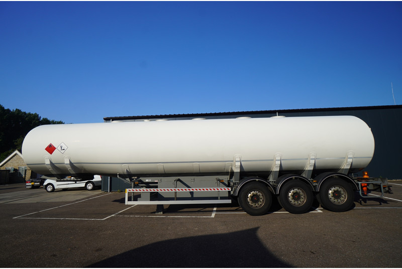 LAG 3 AXLE FUEL TANK 5 COMPARTMENTS 47.500LTR - Poluprikolica cisterna: slika 1 LAG 3 AXLE FUEL TANK 5 COMPARTMENTS 47.500LTR - Poluprikolica cisterna: slika 1
