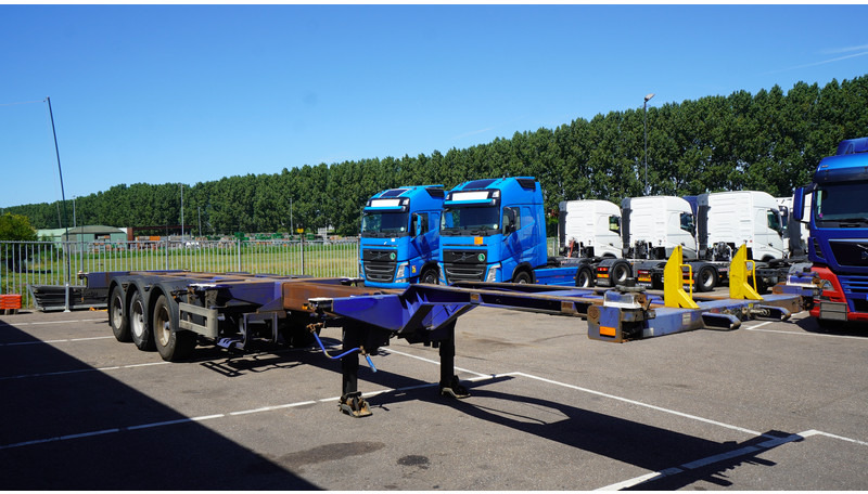 Pacton 3 AXLE MULTI CONTAINER TRANSPORT TRAILER EXTENDABLE 45 FT - Poluprikolica za prevoz kontejnera/ Poluprikolica sa promenjivim sandukom: slika 3 Pacton 3 AXLE MULTI CONTAINER TRANSPORT TRAILER EXTENDABLE 45 FT - Poluprikolica za prevoz kontejnera/ Poluprikolica sa promenjivim sandukom: slika 3