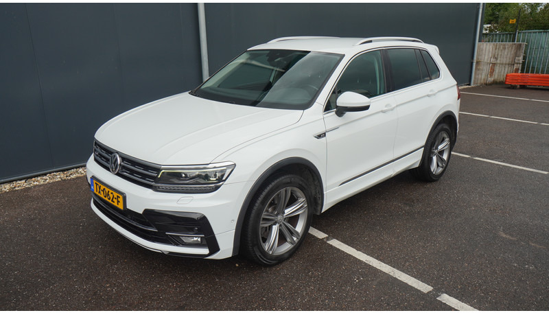 Volkswagen Tiguan 2.0 TDI R LINE 4MOTION - Minibus, Putnički kombi: slika 4 Volkswagen Tiguan 2.0 TDI R LINE 4MOTION - Minibus, Putnički kombi: slika 4