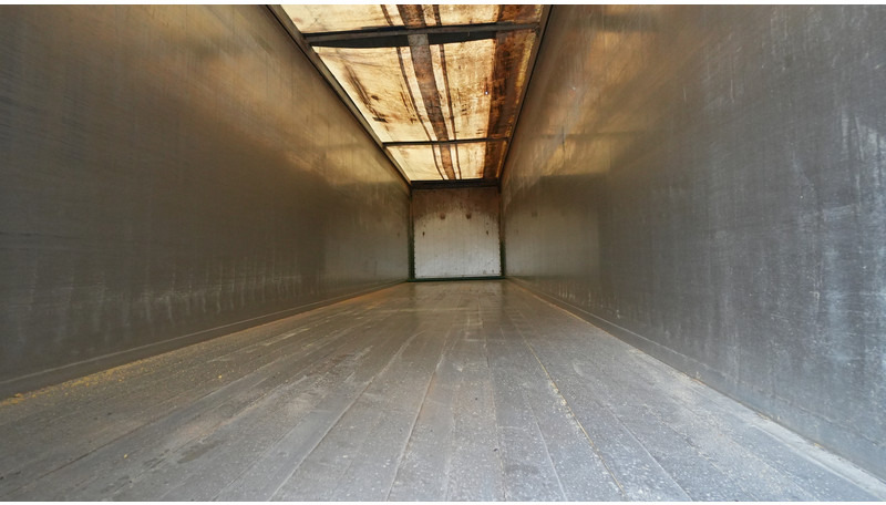 Kraker 3 AXLE WALKING FLOOR TRAILER - Poluprikolica sa pokretnim podom: slika 4 Kraker 3 AXLE WALKING FLOOR TRAILER - Poluprikolica sa pokretnim podom: slika 4