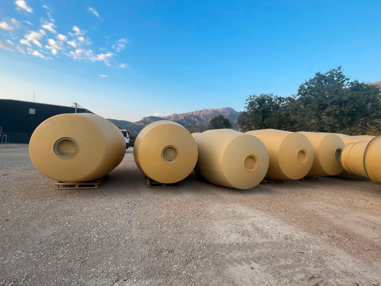 EUROMIX MTP - Trommeln von 4m³ bis 15m³ - Mikser za beton: slika 3 EUROMIX MTP - Trommeln von 4m³ bis 15m³ - Mikser za beton: slika 3