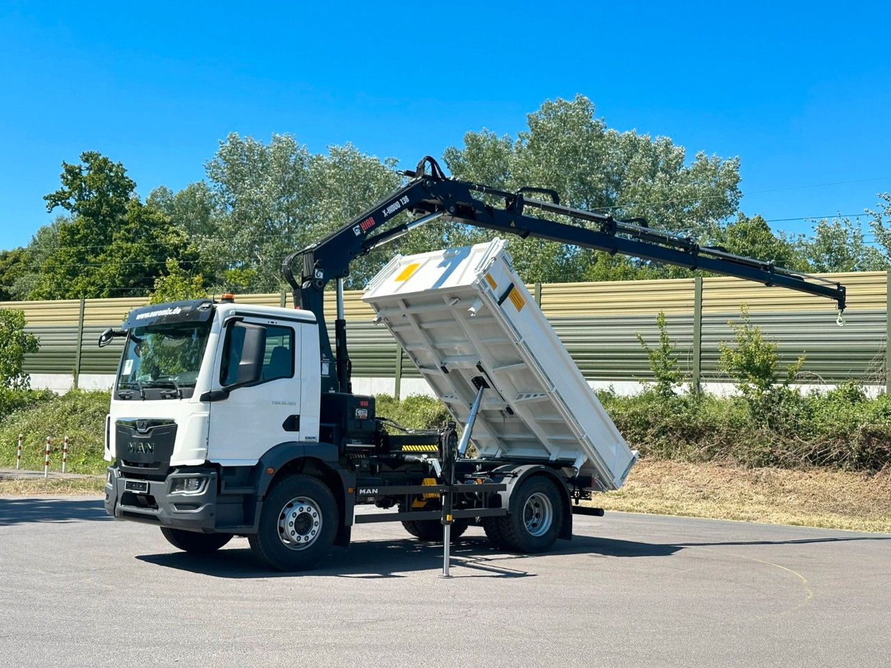 MAN TGM 18.320 4x2 Euro6e Hiab X-HiDuo 138DS-4 - Istovarivač, Kamion sa dizalicom: slika 1 MAN TGM 18.320 4x2 Euro6e Hiab X-HiDuo 138DS-4 - Istovarivač, Kamion sa dizalicom: slika 1