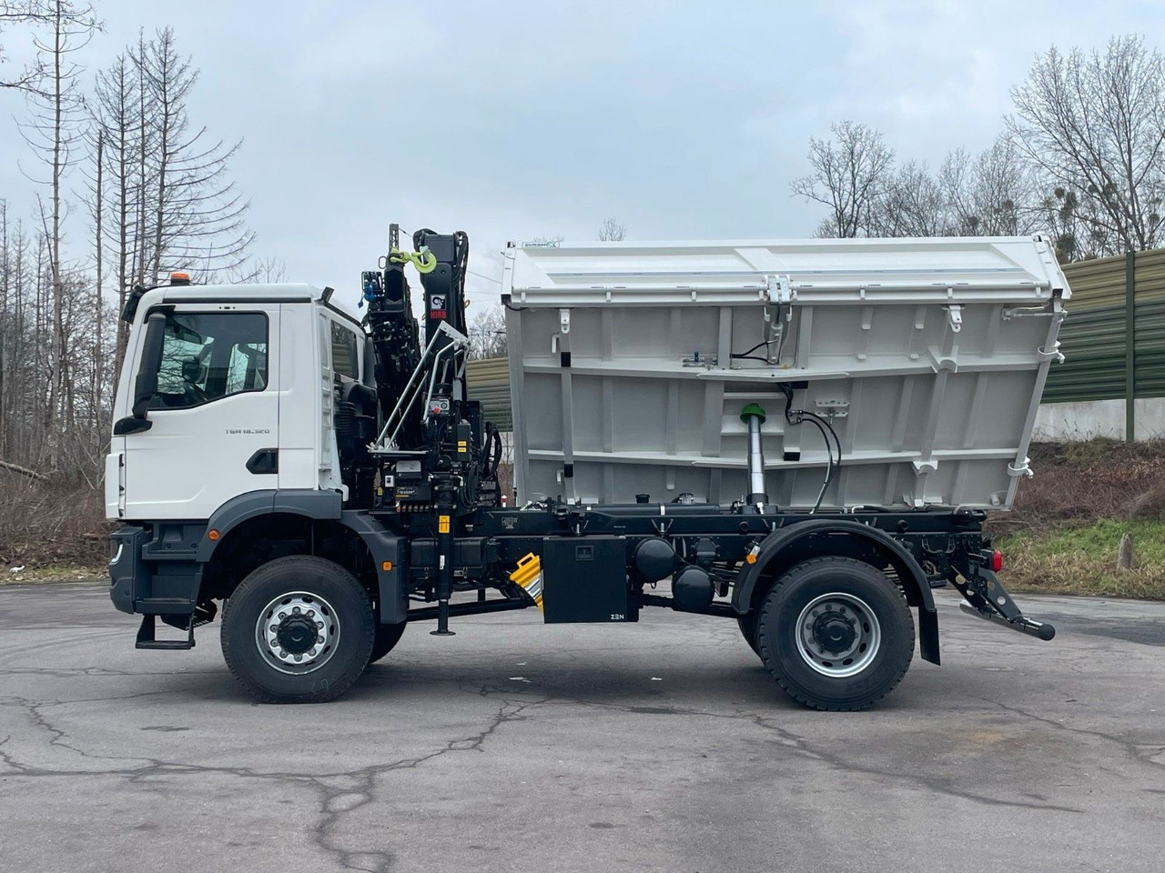 MAN TGM 18.320 4x4 Euro6e Hiab X-HiDuo 138DS-3 - Istovarivač, Kamion sa dizalicom: slika 3 MAN TGM 18.320 4x4 Euro6e Hiab X-HiDuo 138DS-3 - Istovarivač, Kamion sa dizalicom: slika 3