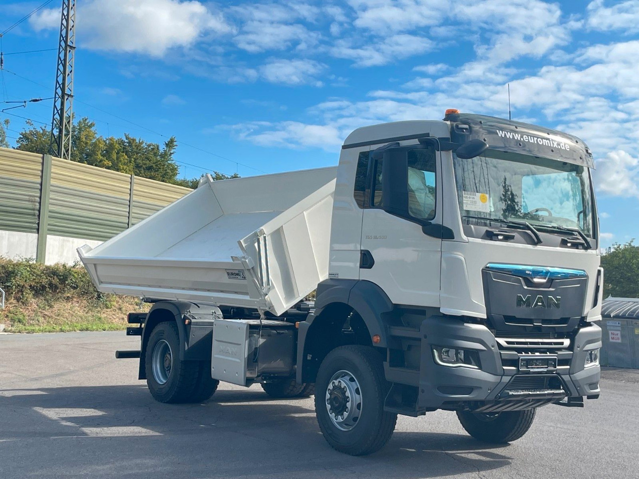 MAN TGS 18.400 TG3 4x4 Euro6e 3-Seiten-Kippe Euromix - Istovarivač: slika 2 MAN TGS 18.400 TG3 4x4 Euro6e 3-Seiten-Kippe Euromix - Istovarivač: slika 2