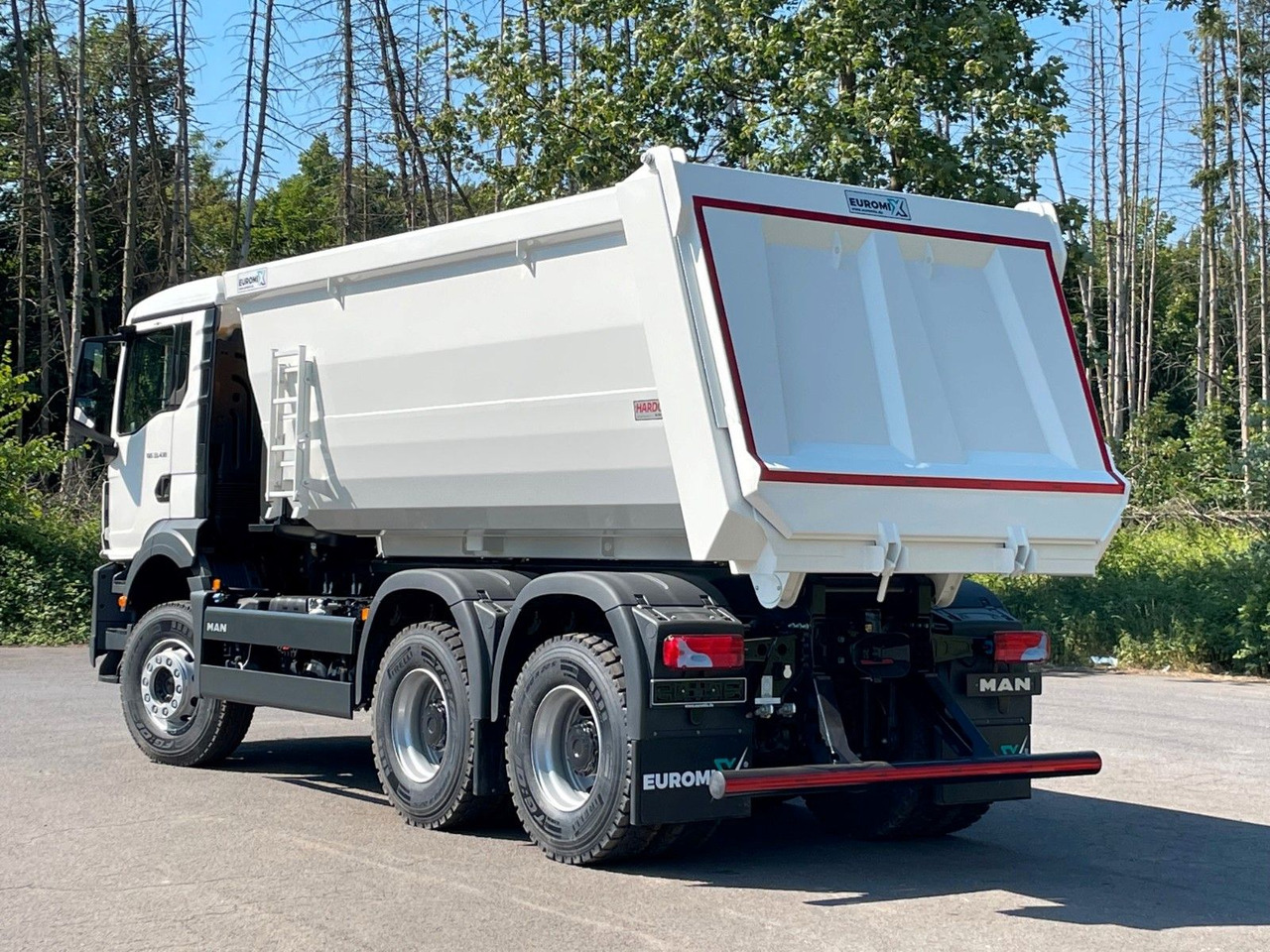 MAN TGS 33.440 6x4/Euro6e EuromixMTP Mulden-Kipper - Istovarivač: slika 3 MAN TGS 33.440 6x4/Euro6e EuromixMTP Mulden-Kipper - Istovarivač: slika 3