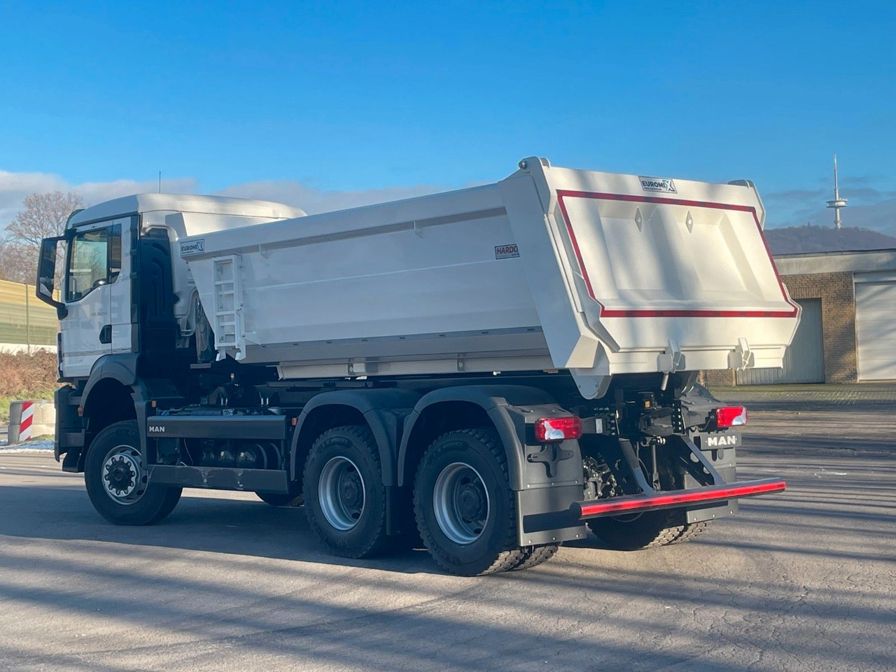 MAN TGS 33.440 6x6 /Euro6e Mulden-Kipper EuromixMTP - Istovarivač: slika 5 MAN TGS 33.440 6x6 /Euro6e Mulden-Kipper EuromixMTP - Istovarivač: slika 5