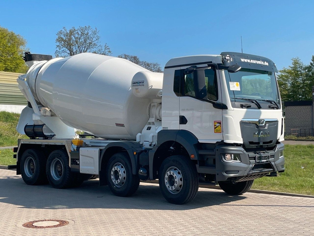 MAN TGS 35.520 8x4 /Euro6e EuromixMTP EM 10 L - Mikser za beton: slika 1 MAN TGS 35.520 8x4 /Euro6e EuromixMTP EM 10 L - Mikser za beton: slika 1
