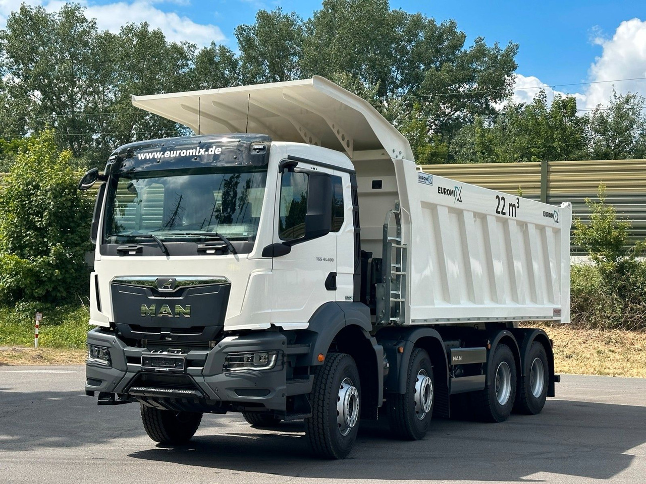 MAN TGS 41.400 8x4 / EUROMIX MTP 22m³/ Eckige Mulde - Istovarivač: slika 1 MAN TGS 41.400 8x4 / EUROMIX MTP 22m³/ Eckige Mulde - Istovarivač: slika 1