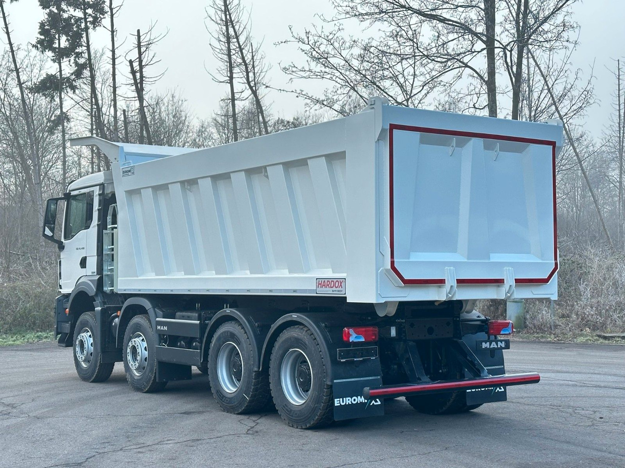 MAN TGS 41.400 8x4 / EUROMIX MTP 23m³/ Eckige Mulde - Istovarivač: slika 3 MAN TGS 41.400 8x4 / EUROMIX MTP 23m³/ Eckige Mulde - Istovarivač: slika 3