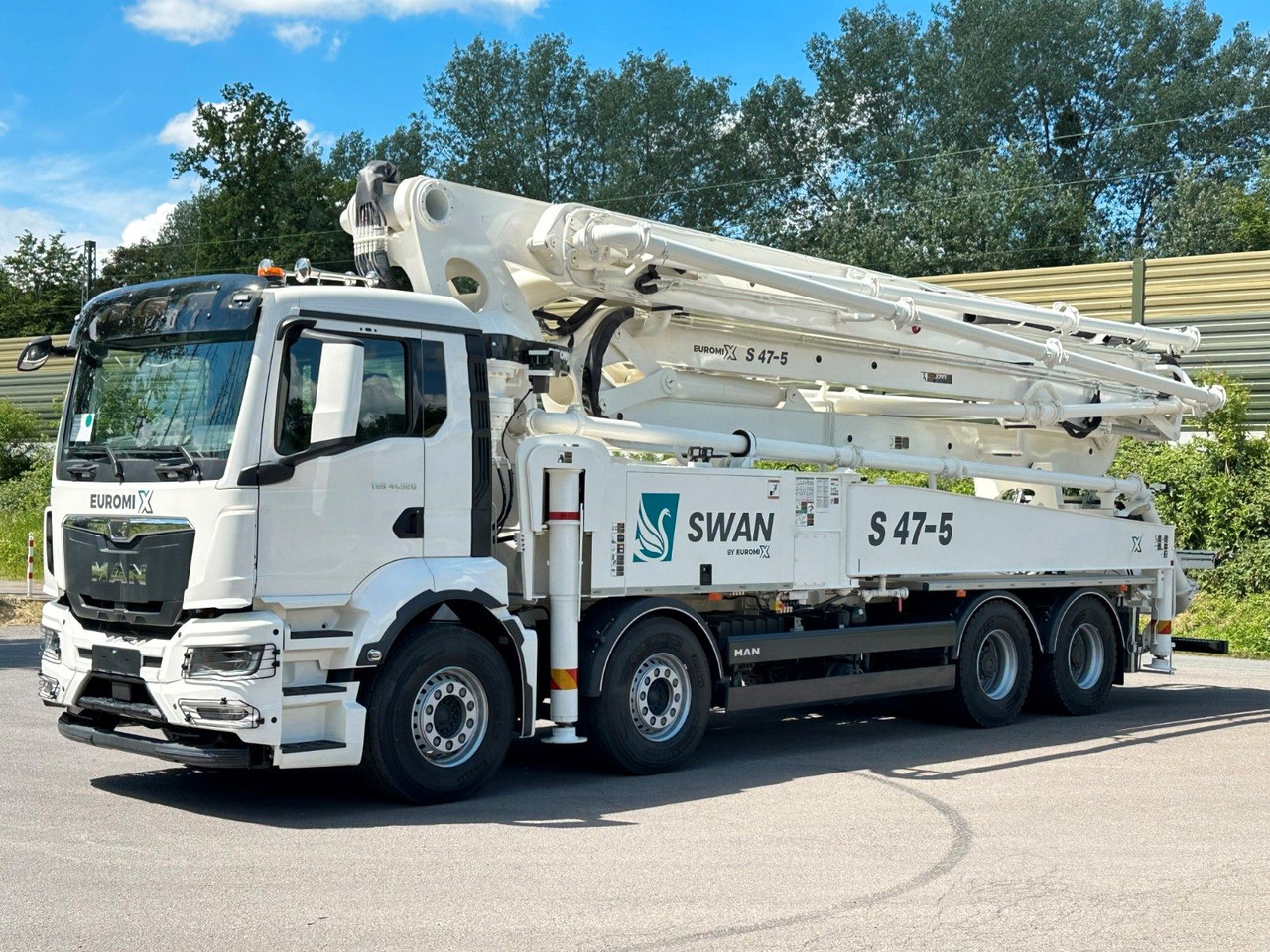MAN TGS 41.520 8x4 SWAN TSP 47-5 160RZ ( 47m ) - Auto pumpa za beton: slika 2 MAN TGS 41.520 8x4 SWAN TSP 47-5 160RZ ( 47m ) - Auto pumpa za beton: slika 2