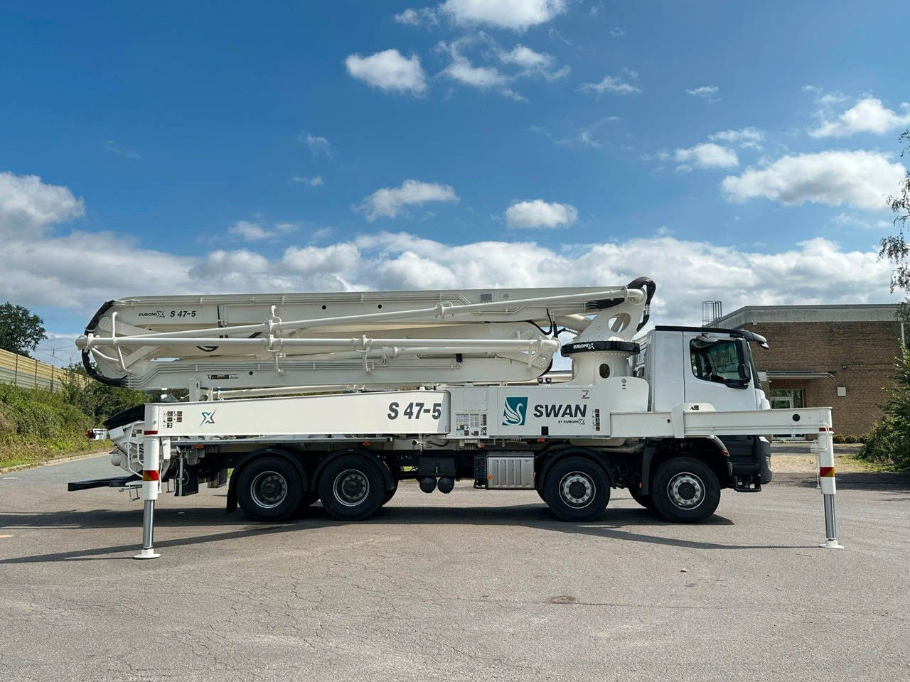 Auto pumpa za beton Mercedes-Benz Arocs 5 4142  8x4 SWAN TSP 47-5 160RZ ( 47m ): slika 17