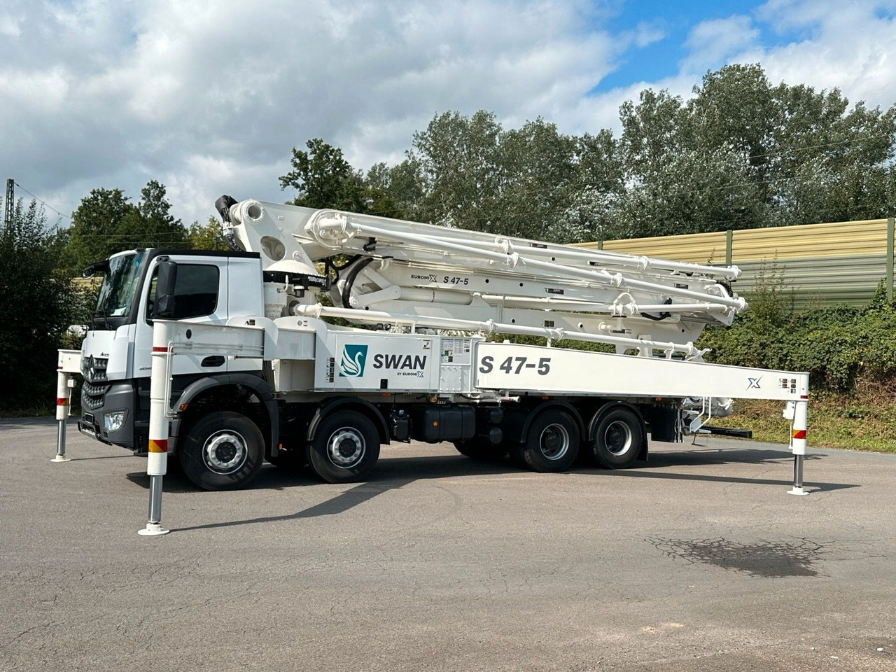 Auto pumpa za beton Mercedes-Benz Arocs 5 4142  8x4 SWAN TSP 47-5 160RZ ( 47m ): slika 14