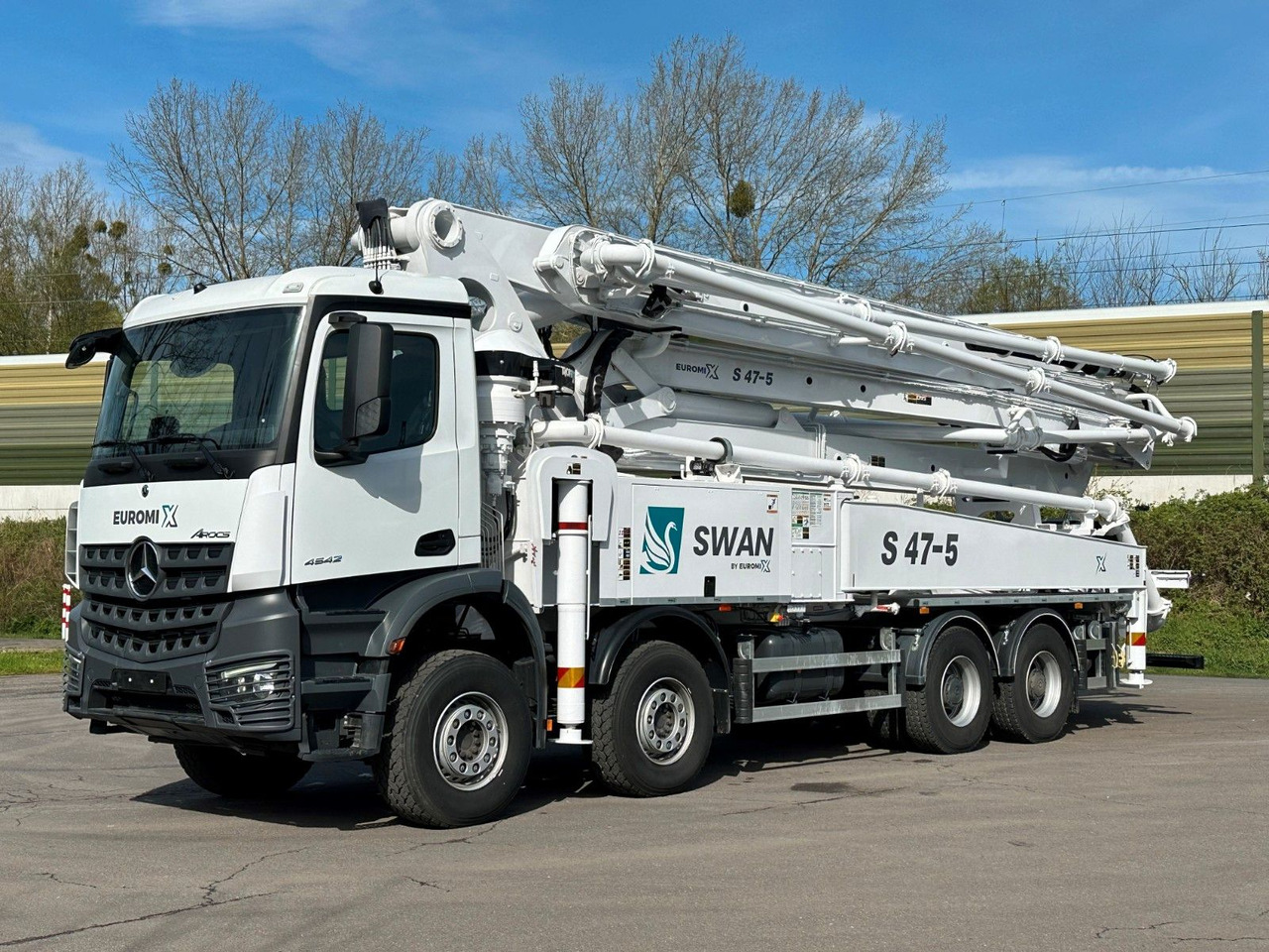 Mercedes-Benz Arocs 5 4542 8x4 SWAN TSP 47-5 160RZ ( 47m ) - Mikser za beton: slika 3 Mercedes-Benz Arocs 5 4542 8x4 SWAN TSP 47-5 160RZ ( 47m ) - Mikser za beton: slika 3