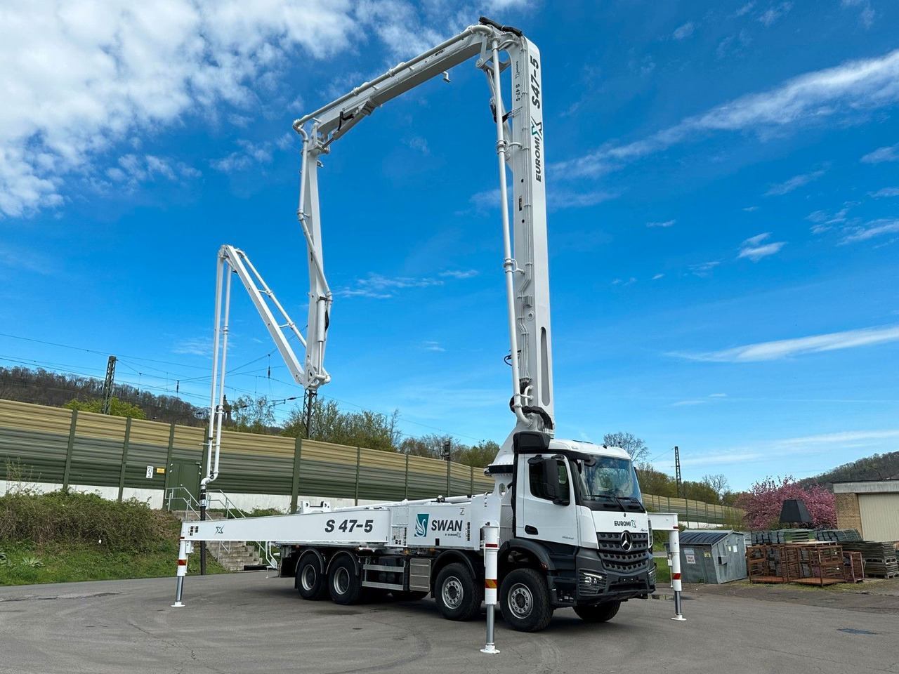 Lizing  Mercedes-Benz Arocs 5 4542 8x4 SWAN TSP 47-5 160RZ ( 47m ) Mercedes-Benz Arocs 5 4542 8x4 SWAN TSP 47-5 160RZ ( 47m ): slika 11