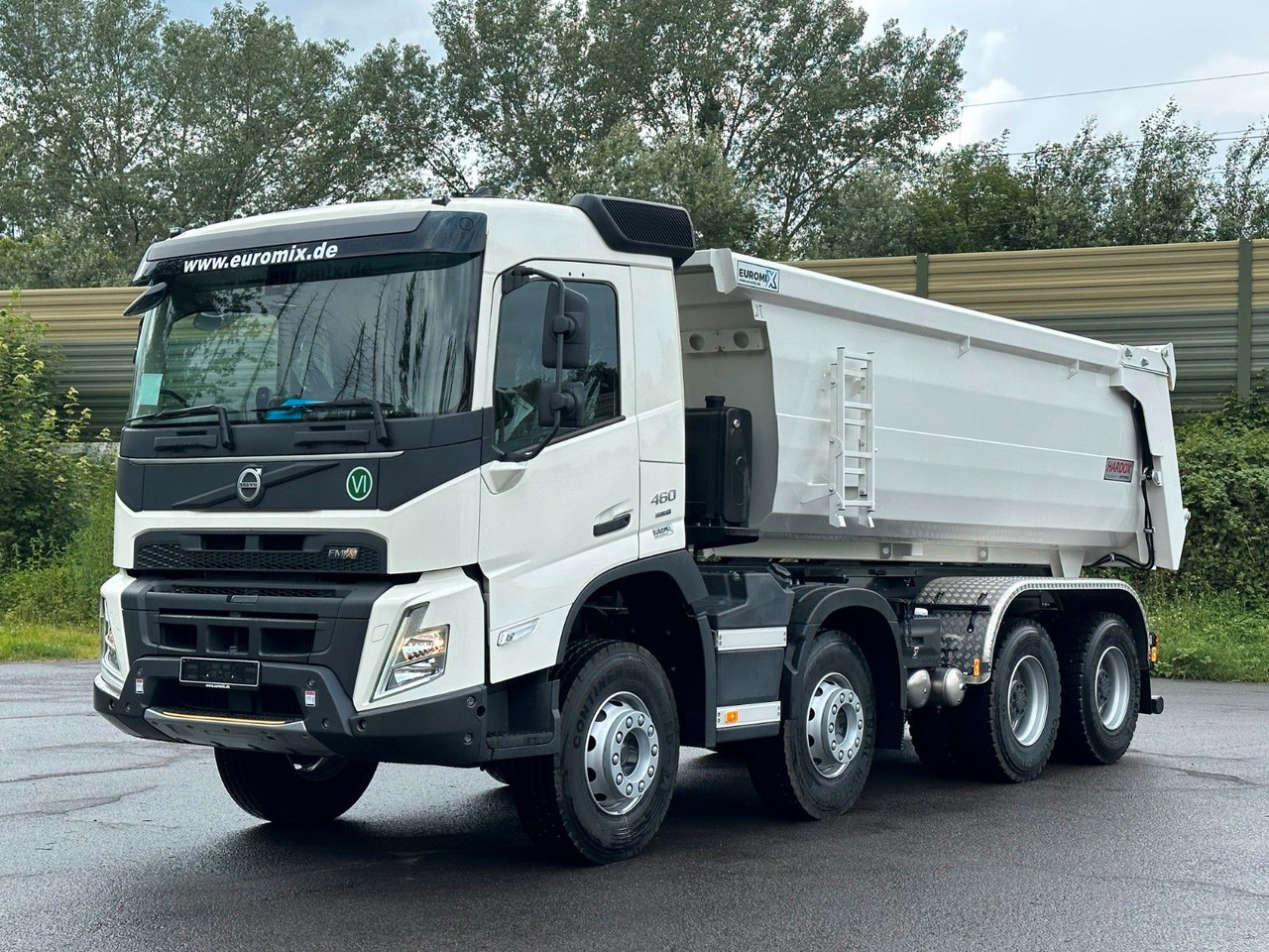 Volvo FMX 460 8x4 EuromixMTP EMK 20m³ Mulden Kipper - Istovarivač: slika 1 Volvo FMX 460 8x4 EuromixMTP EMK 20m³ Mulden Kipper - Istovarivač: slika 1
