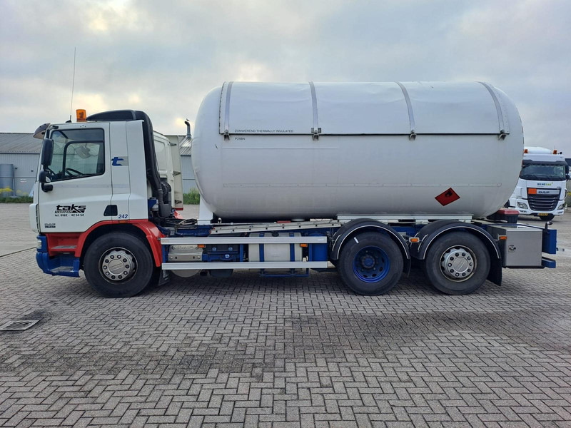 DAF FAN CF75. 6x2 -24030 Liter Gas tank truck ID 2.166 Rootselaar, flowmeter, pump, sunroof on tank - Kamion cisterna: slika 4 DAF FAN CF75. 6x2 -24030 Liter Gas tank truck ID 2.166 Rootselaar, flowmeter, pump, sunroof on tank - Kamion cisterna: slika 4
